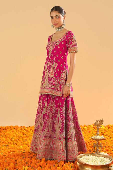 Buy Sheetal Batra Pink Organza, Sequins, Diamonds Round Paisley Embroidered Kurta Set Online at Aza Fashions Buy_Sheetal Batra_Pink Organza, Sequins, Diamonds Round Paisley Embroidered Kurta Set _Online_at_Aza_Fashions
