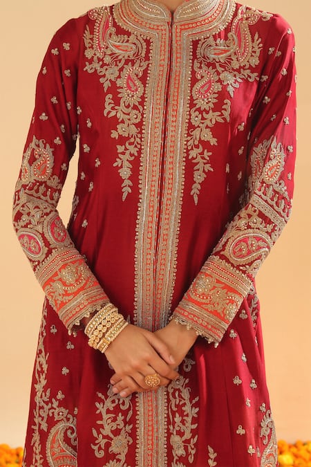 Buy Sheetal Batra Red Silk Organza, Silk, Chanderi Sequins, Paisley Garden Embroidered Kurta Set Buy_Sheetal Batra_Red Silk Organza, Silk, Chanderi Sequins, Paisley Garden Embroidered Kurta Set