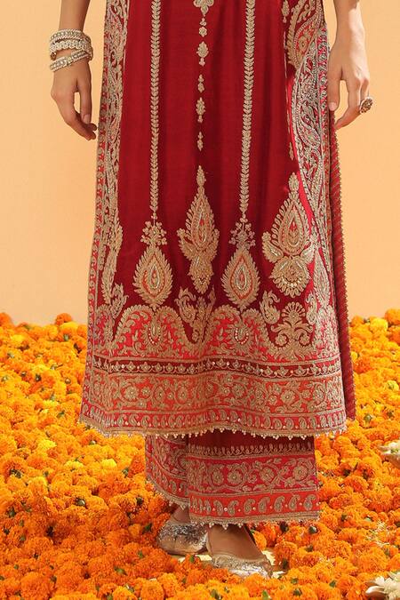 Sheetal Batra_Red Silk, Chanderi Embroidery, Diamonds Open Neck Kirandori Kurta Set _Online_at_Aza_Fashions