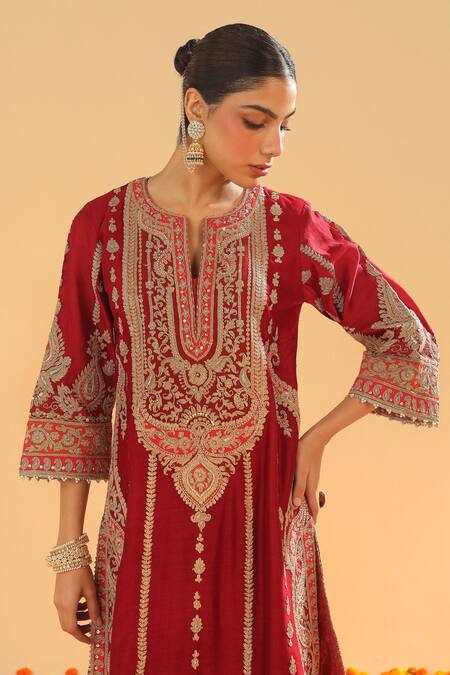 Shop_Sheetal Batra_Red Silk, Chanderi Embroidery, Diamonds Open Neck Kirandori Kurta Set _Online_at_Aza_Fashions