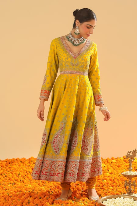 Shop Sheetal Batra Yellow Chanderi, Silk Embroidery, Beads V-neck Kashmiri Tilla Anarkali Set Online at Aza Fashions Shop_Sheetal Batra_Yellow Chanderi, Silk Embroidery, Beads V-neck Kashmiri Tilla Anarkali Set _Online_at_Aza_Fashions