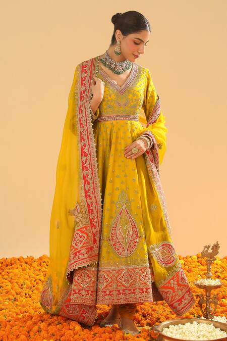 Buy Sheetal Batra Yellow Chanderi, Silk Embroidery V-neck Anarkali And Churidar Set Buy_Sheetal Batra_Yellow Chanderi, Silk Embroidery V-neck Anarkali And Churidar Set