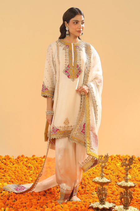 Sheetal Batra Ivory , Organza Embroidery Collared Kirandori Kurta Set at Aza Fashions Sheetal Batra_Ivory , Organza Embroidery Collared Kirandori Kurta Set _at_Aza_Fashions