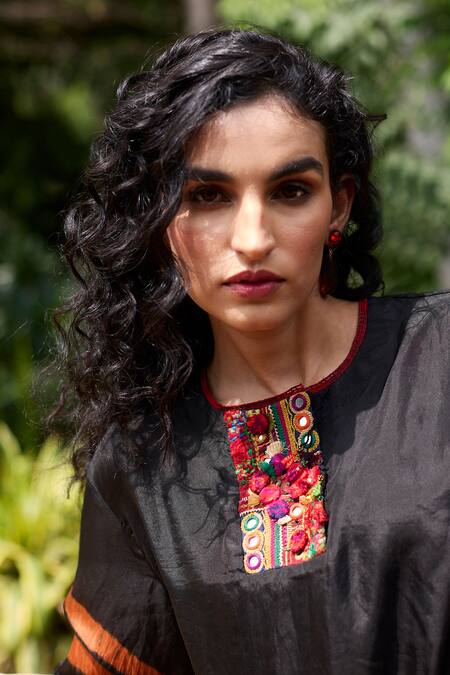 Buy_Medha_Black Crepe, Silk, Cotton Pom-poms, Tie Dye Placement Tunic And Pant Set _Online_at_Aza_Fashions