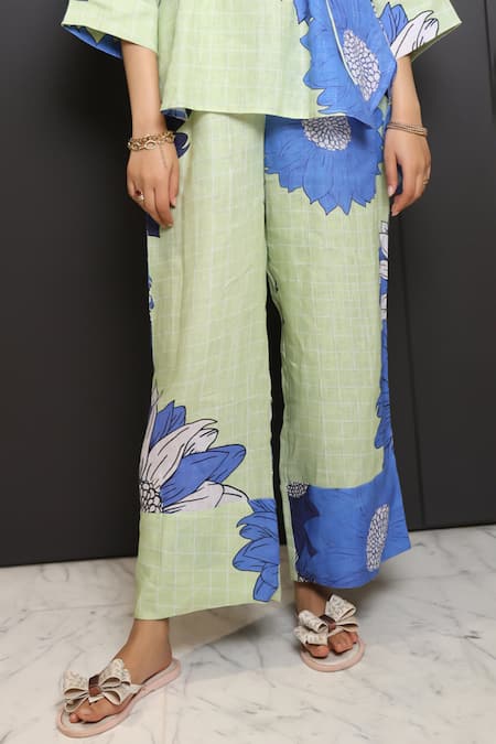 Buy_Nassh_Multi Color Linen Collared Meadow Blossom Print Shirt And Pant Set_Online_at_Aza_Fashions