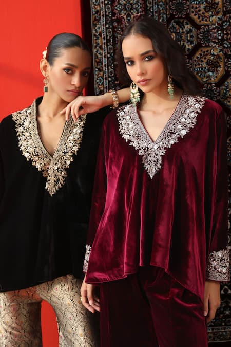 Shop Sabe Wine Velvet Zari V-neck Zardozi Embroidered Kurta And Sharara Set Online at Aza Fashions Shop_Sabe_Wine Velvet Zari V-neck Zardozi Embroidered Kurta And Sharara Set _Online_at_Aza_Fashions