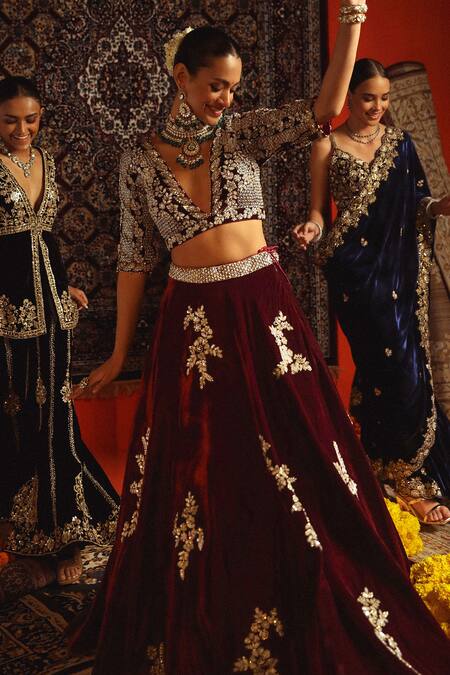 Sabe Maroon Velvet Sequins, Embroidery Plunge Neck Floral Zardozi Lehenga Set at Aza Fashions Sabe_Maroon Velvet Sequins, Embroidery Plunge Neck Floral Zardozi Lehenga Set _at_Aza_Fashions