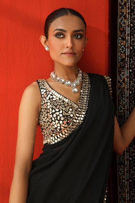 Sabe_Black Georgette Mirrors Plunge Neck Embroidered Saree Set _at_Aza_Fashions
