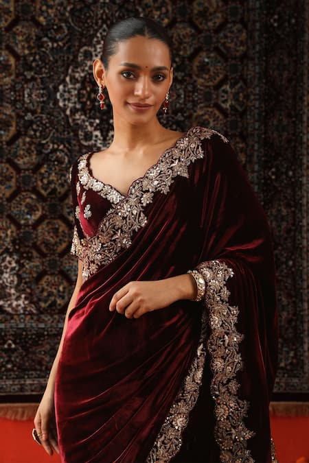 Shop_Sabe_Maroon Velvet Zari, Embroidery Plunge Neck Floral Zardozi Saree Set _Online_at_Aza_Fashions
