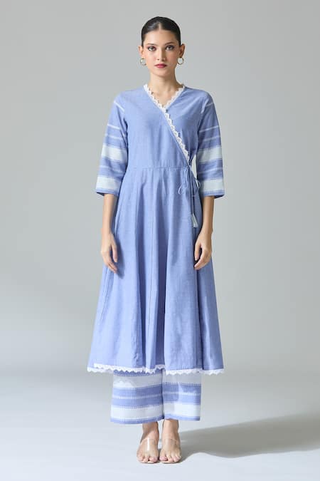 Buy_Naintara Bajaj_Blue Cotton Lace V-neck Embellished Anarkali Set 