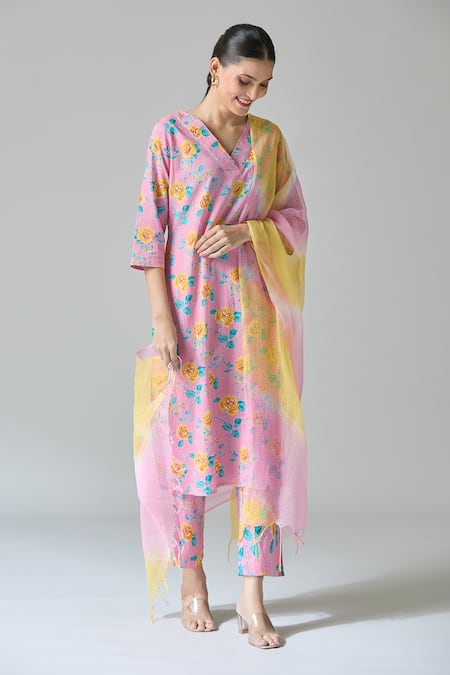Samyukta Singhania Peach Cotton, Kota Doria Embroidery V-neck Bloom Print Kurta Set at Aza Fashions Samyukta Singhania_Peach Cotton, Kota Doria Embroidery V-neck Bloom Print Kurta Set _at_Aza_Fashions