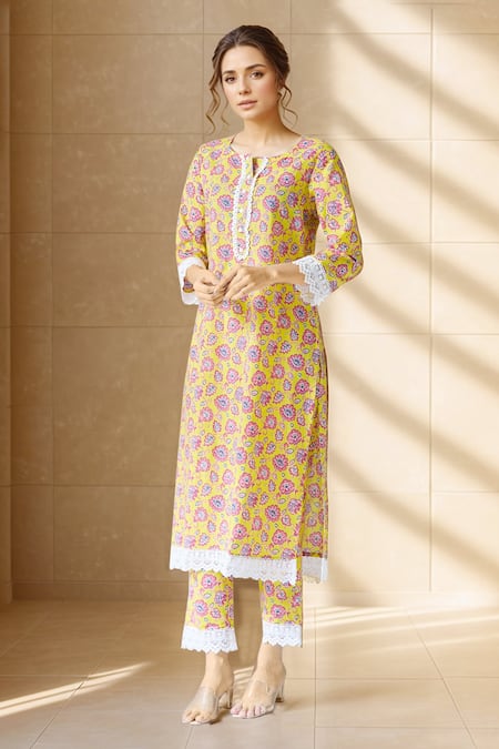 Samyukta Singhania Blossom Print Kurta With Pant 