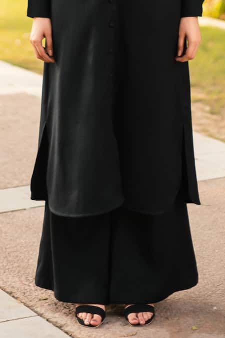 RAAS LIFE_Black Wool Collared Solid Kurta Set With Pant _Online_at_Aza_Fashions