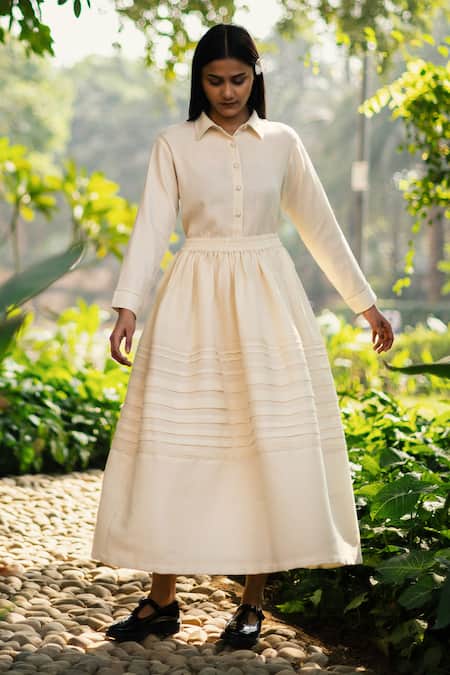 RAAS LIFE_Cream Wool Pintucked Long Skirt _Online_at_Aza_Fashions