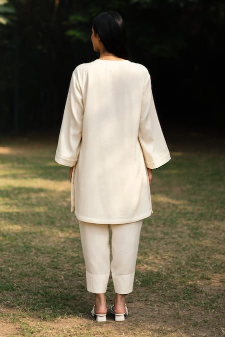 Shop RAAS LIFE Cream Wool Round Neck Solid Kurta Set With Trouser at Aza Fashions Shop_RAAS LIFE_Cream Wool Round Neck Solid Kurta Set With Trouser _at_Aza_Fashions