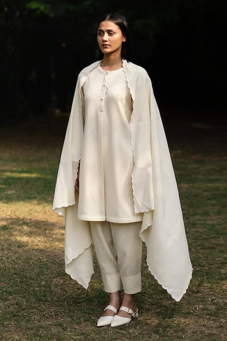 RAAS LIFE Cream Wool Round Neck Solid Kurta Set With Trouser at Aza Fashions RAAS LIFE_Cream Wool Round Neck Solid Kurta Set With Trouser _at_Aza_Fashions