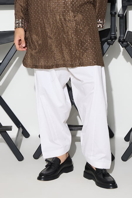 Twenty Nine_Green Silk, Cotton Mirrors, Sequins Mehendi Embroidered Kurta Set _Online_at_Aza_Fashions