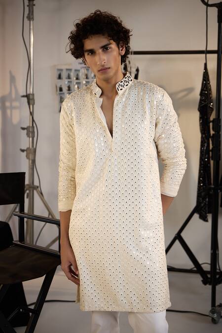 Shop_Twenty Nine_Beige Georgette Mirrors, Embroidery Butti Kurta And Pant Set _Online_at_Aza_Fashions