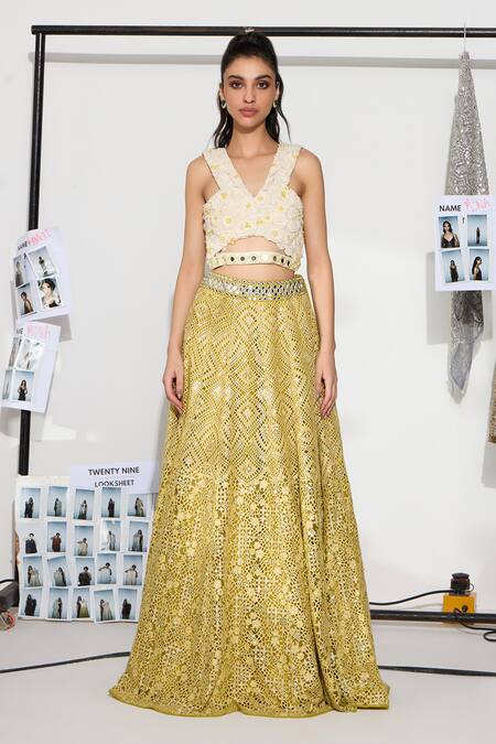 Buy Twenty Nine Ivory Chanderi Fabric Flowers V-neck 3d Floral Hand Embroidered Bustier Online at Aza Fashions Buy_Twenty Nine_Ivory Chanderi Fabric Flowers V-neck 3d Floral Hand Embroidered Bustier _Online_at_Aza_Fashions