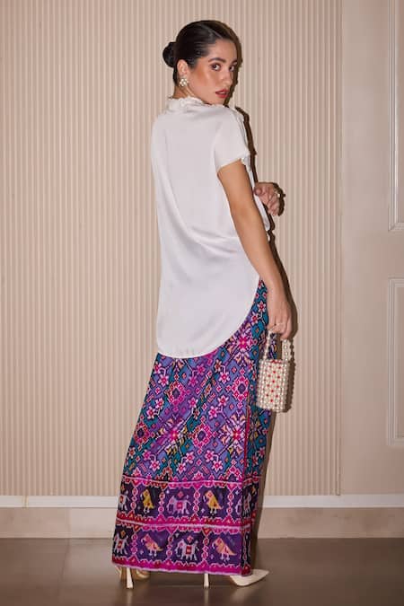 Shop Twenty Nine White Silk Applique, Patchwork High Neck 3d Floral Top And Patola Skirt Set at Aza Fashions Shop_Twenty Nine_White Silk Applique, Patchwork High Neck 3d Floral Top And Patola Skirt Set _at_Aza_Fashions