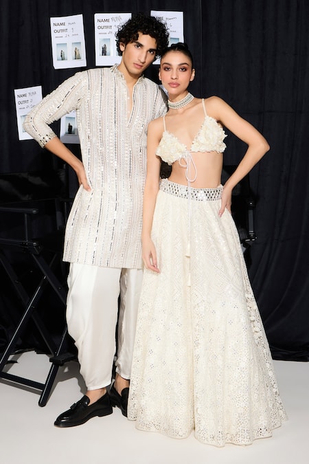 Shop_Twenty Nine_Ivory Chanderi Fabric Flowers Plunge Neck 3d Floral Applique Bralette _at_Aza_Fashions