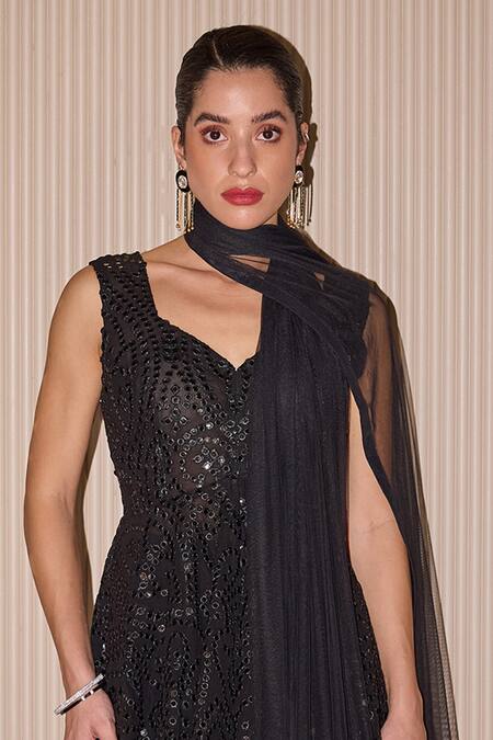 Twenty Nine Black Tulle Mirrors Applique Dupatta Online at Aza Fashions Twenty Nine_Black Tulle Mirrors Applique Dupatta _Online_at_Aza_Fashions