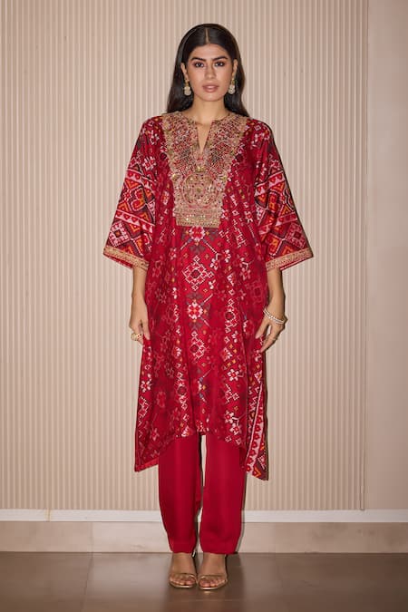 Twenty Nine Red Silk Embroidery Open Neck Asymmetric Patola Kurta Set Online at Aza Fashions Twenty Nine_Red Silk Embroidery Open Neck Asymmetric Patola Kurta Set _Online_at_Aza_Fashions