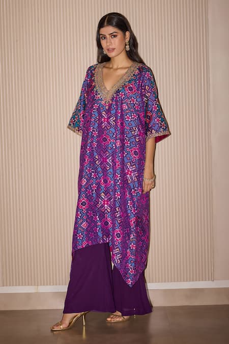 Twenty Nine_Purple Silk Embroidery V-neck Asymmetric Patola Kurta Set _Online_at_Aza_Fashions