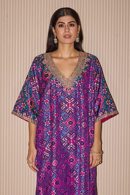 Shop_Twenty Nine_Purple Silk Embroidery V-neck Asymmetric Patola Kurta Set _Online_at_Aza_Fashions