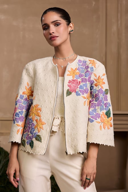 Chandrima Hydrangea Quilted Short Jacket 