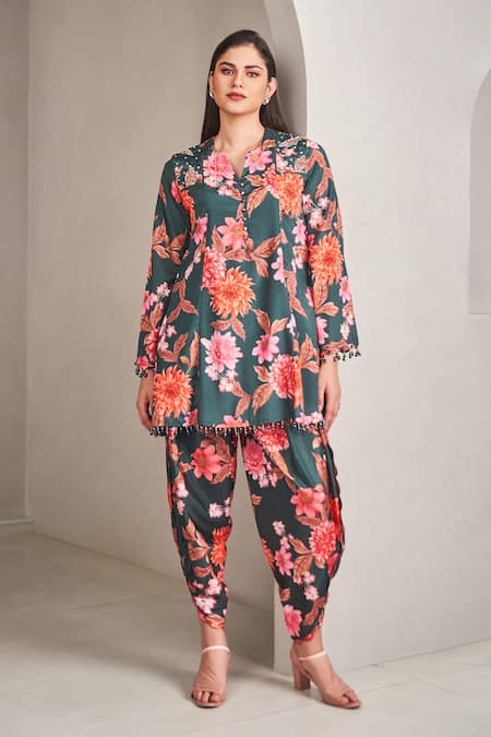 SAMMOHI BY MOKSHA AND HIRAL Floral Print Kurta & Dhoti Pant Set 