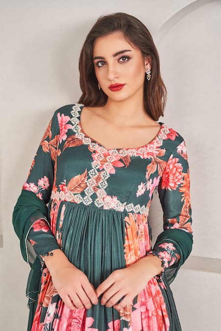 Shop Sammohi By Moksha And Hiral Green Crepe, Silk, Georgette Pearls Floral Embroidered Anarkali Set Online at Aza Fashions Shop_Sammohi By Moksha And Hiral_Green Crepe, Silk, Georgette Pearls Floral Embroidered Anarkali Set _Online_at_Aza_Fashions