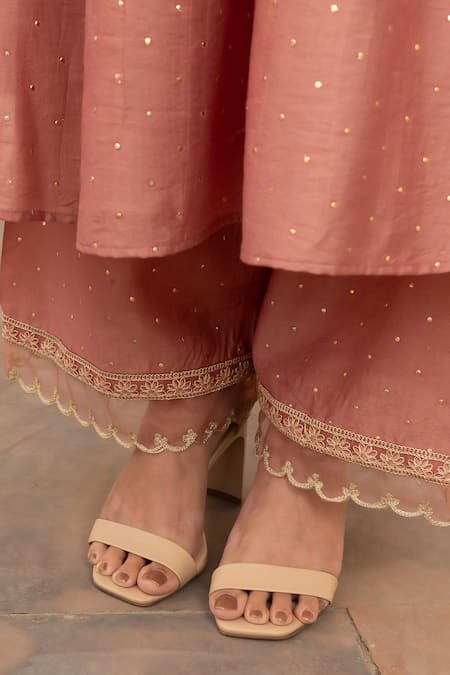 Shop_ASRUMO_Pink Organza, Chanderi Embroidery, Mirrors Pintucked Yoke Mukaish Kurta Set 