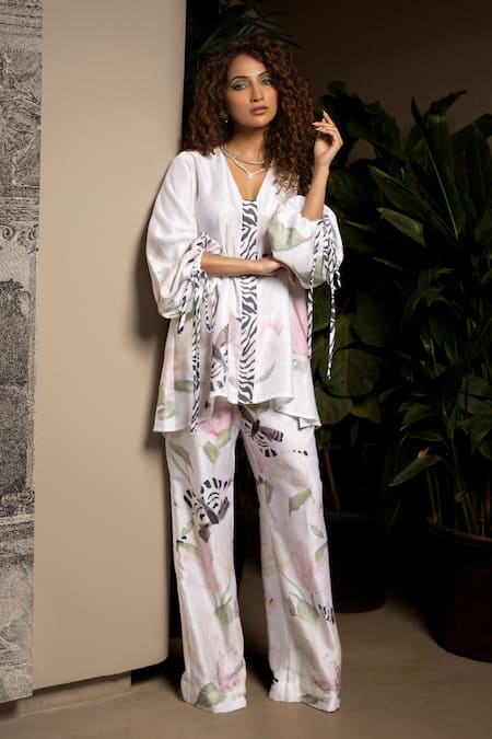 Buy_Sonam Parmar Jhawar_White Crepe Blend Blunt V Floral Print Tie-up Shirt And Pant Set_Online_at_Aza_Fashions
