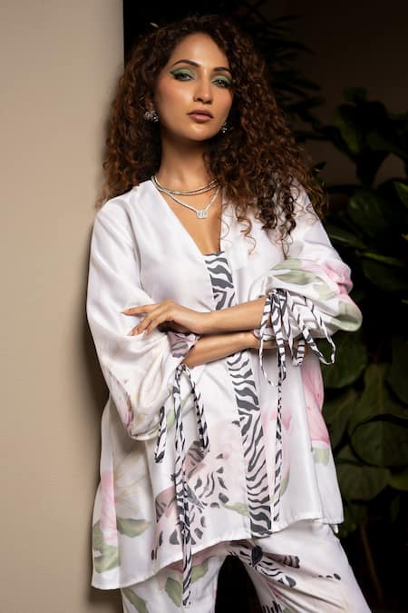 Shop_Sonam Parmar Jhawar_White Crepe Blend Blunt V Floral Print Tie-up Shirt And Pant Set_Online_at_Aza_Fashions