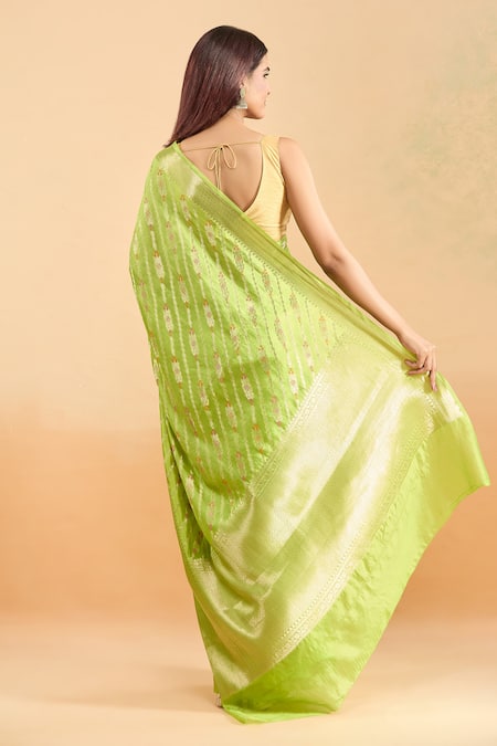 Shop Samyukta Singhania Green Silk Embroidery Woven Floral Saree With Blouse at Aza Fashions Shop_Samyukta Singhania_Green Silk Embroidery Woven Floral Saree With Blouse _at_Aza_Fashions