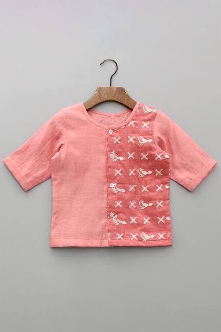 Shop Snuggleme Peach Chanderi Embroidery Bird Fleet Patch Kurta Set Online at Aza Fashions Shop_Snuggleme_Peach Chanderi Embroidery Bird Fleet Patch Kurta Set _Online_at_Aza_Fashions