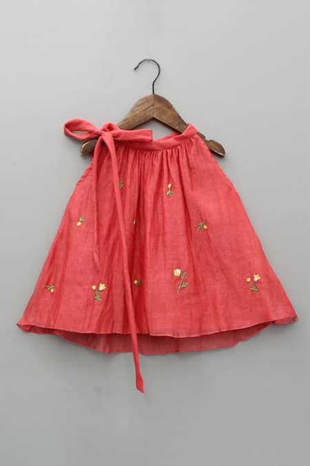 Buy_Snuggleme_Red Chanderi, Cotton Embroidery Floral Thread Kurta Set _Online_at_Aza_Fashions