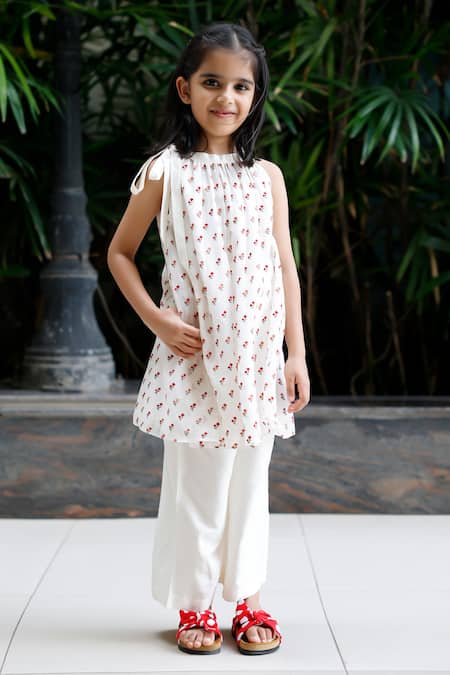 Shop_Snuggleme_White Chanderi, Cotton Embroidery Floral Thread Kurta And Palazzo Set 