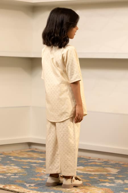 Snuggleme Geometric Pattern Kurta & Pant Set 