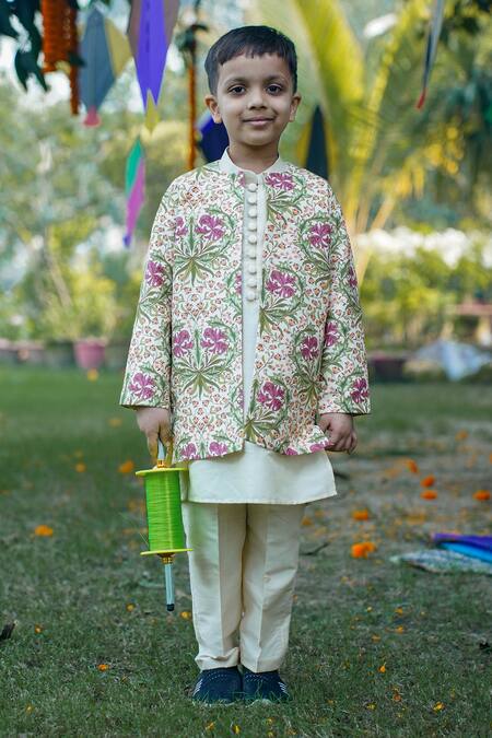 Buy_Snuggleme_Cream Chanderi, Cotton Embroidery Floral Print Jacket Kurta Set _Online_at_Aza_Fashions