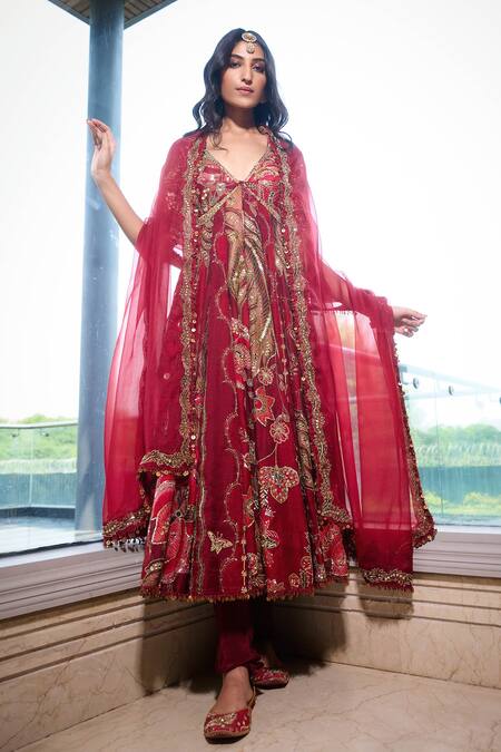 Mahima Mahajan_Red Organza, Cotton Sequins, Mirrors V-neck Sindoori Embroidered Anarkali Set _Online_at_Aza_Fashions