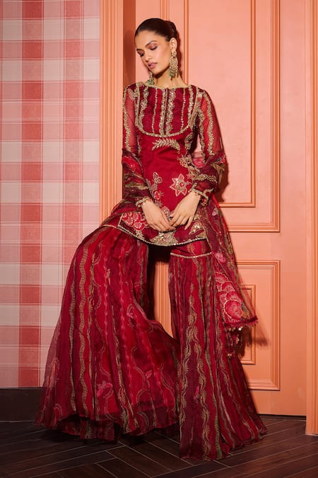 Mahima Mahajan Red Organza Sequins, Mirrors Boat Neck Sindoori Embroidered Kurta Sharara Set Online at Aza Fashions Mahima Mahajan_Red Organza Sequins, Mirrors Boat Neck Sindoori Embroidered Kurta Sharara Set _Online_at_Aza_Fashions