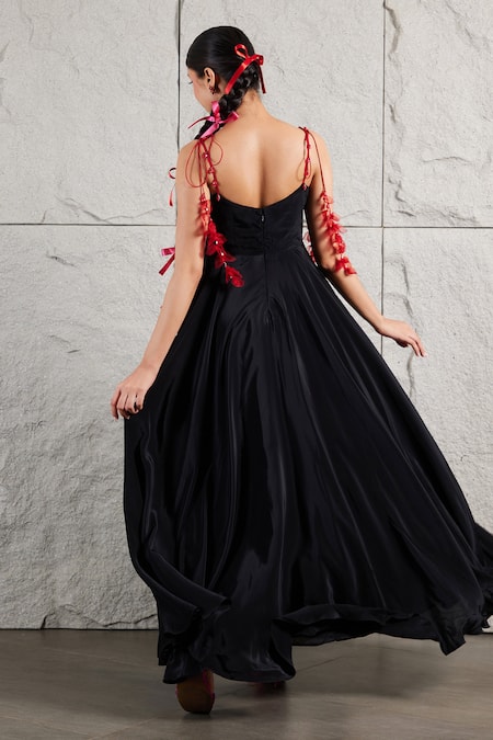 Kiran Kalsi Flared Dress With Leaf Embroidery 