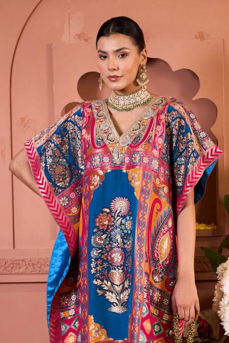 Buy_Tasuvure Indes_Blue Brocade Embroidery V-neck Floral Banarsi Kaftan _Online_at_Aza_Fashions