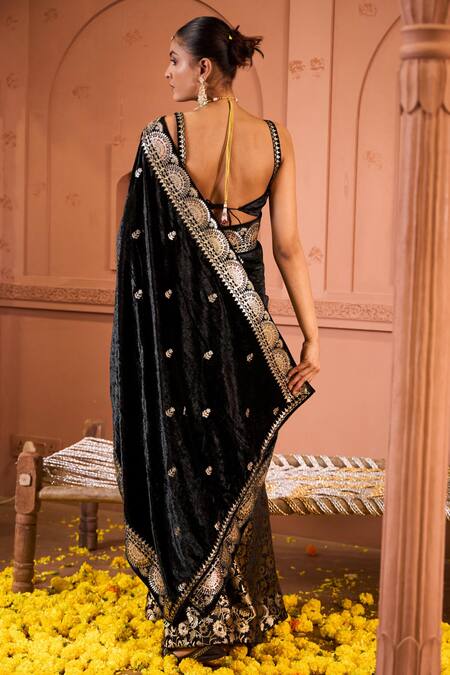 Shop Tasuvure Indes Black Velvet, Brocade Embroidery V-neck Floral Sharara Blouse Set at Aza Fashions Shop_Tasuvure Indes_Black Velvet, Brocade Embroidery V-neck Floral Sharara Blouse Set_at_Aza_Fashions