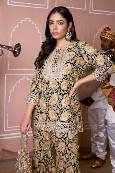 Shop Tasuvure Indes Black Georgette Sequins, Mirrors Round Neck Embroidered Kurta Set With Sharara Online at Aza Fashions Shop_Tasuvure Indes_Black Georgette Sequins, Mirrors Round Neck Embroidered Kurta Set With Sharara_Online_at_Aza_Fashions