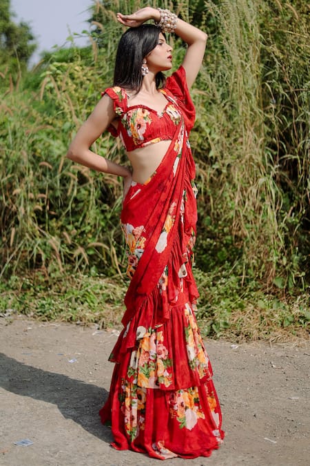 Buy_Foram Patel_Red Georgette Sweetheart Neck Floral Ruffle Pre-draped Saree With Blouse_Online_at_Aza_Fashions