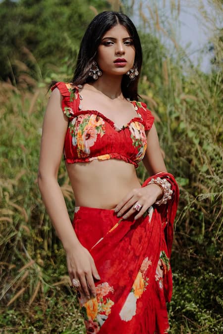 Foram Patel_Red Georgette Sweetheart Neck Floral Ruffle Pre-draped Saree With Blouse_at_Aza_Fashions