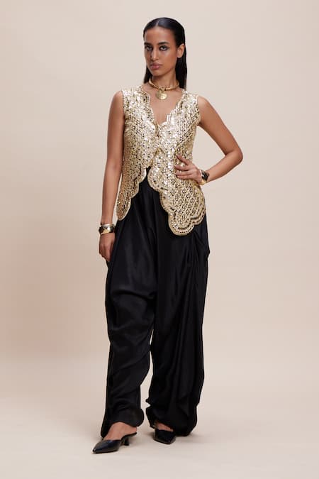 Kangana Trehan Draped Dhoti Pant With Jacket 